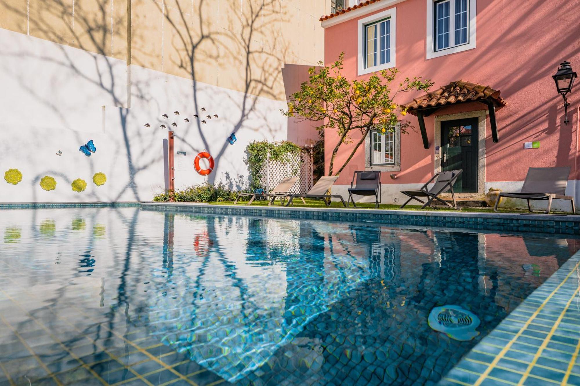Jardim Da Lapa By Shiadu Lissabon