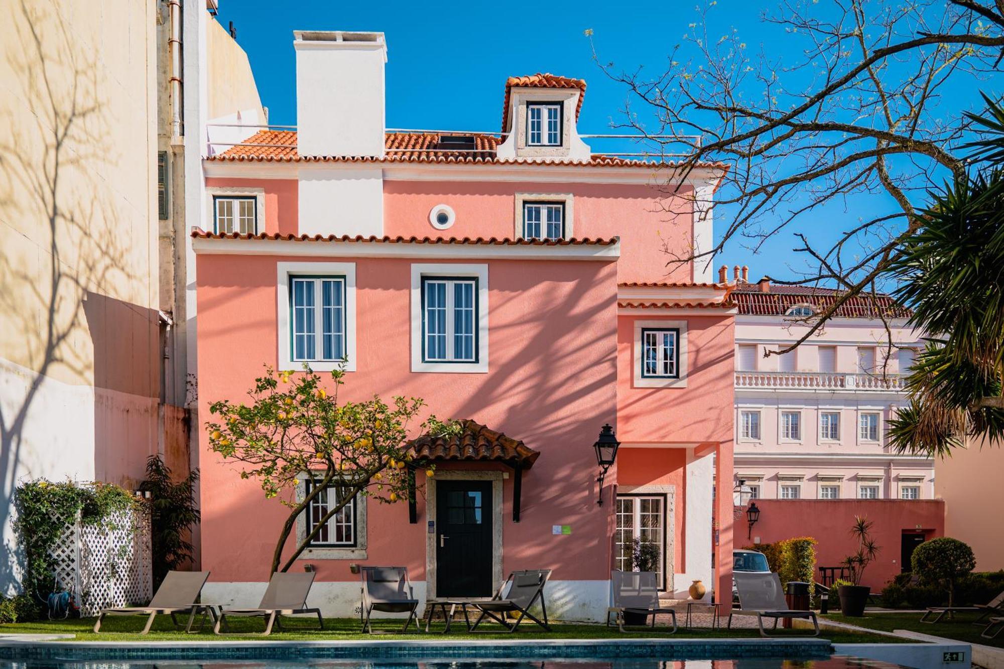 Jardim Da Lapa By Shiadu Lissabon